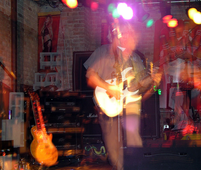 lou_blur